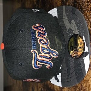 Detroit Tigers Black Metallic Camo Hat